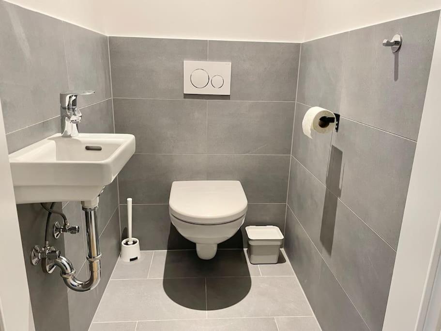 Modern Rooftop With Free Parking Apartment Wien